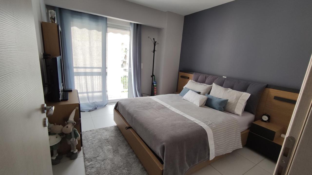 Two Bedroom Apartment In เอเธนส์ ภายนอก รูปภาพ